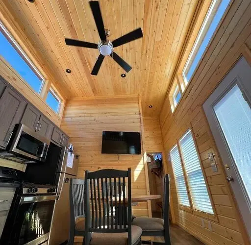 Chalet 066 South Rim Grand Canyon Tiny Sleeps 8